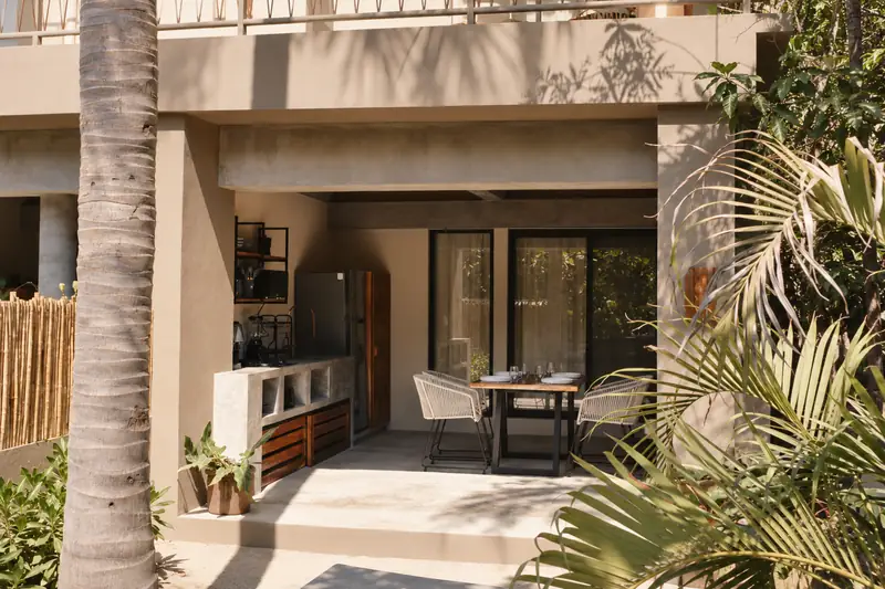 Terraza y cocina exterior del Estudio Deluxe